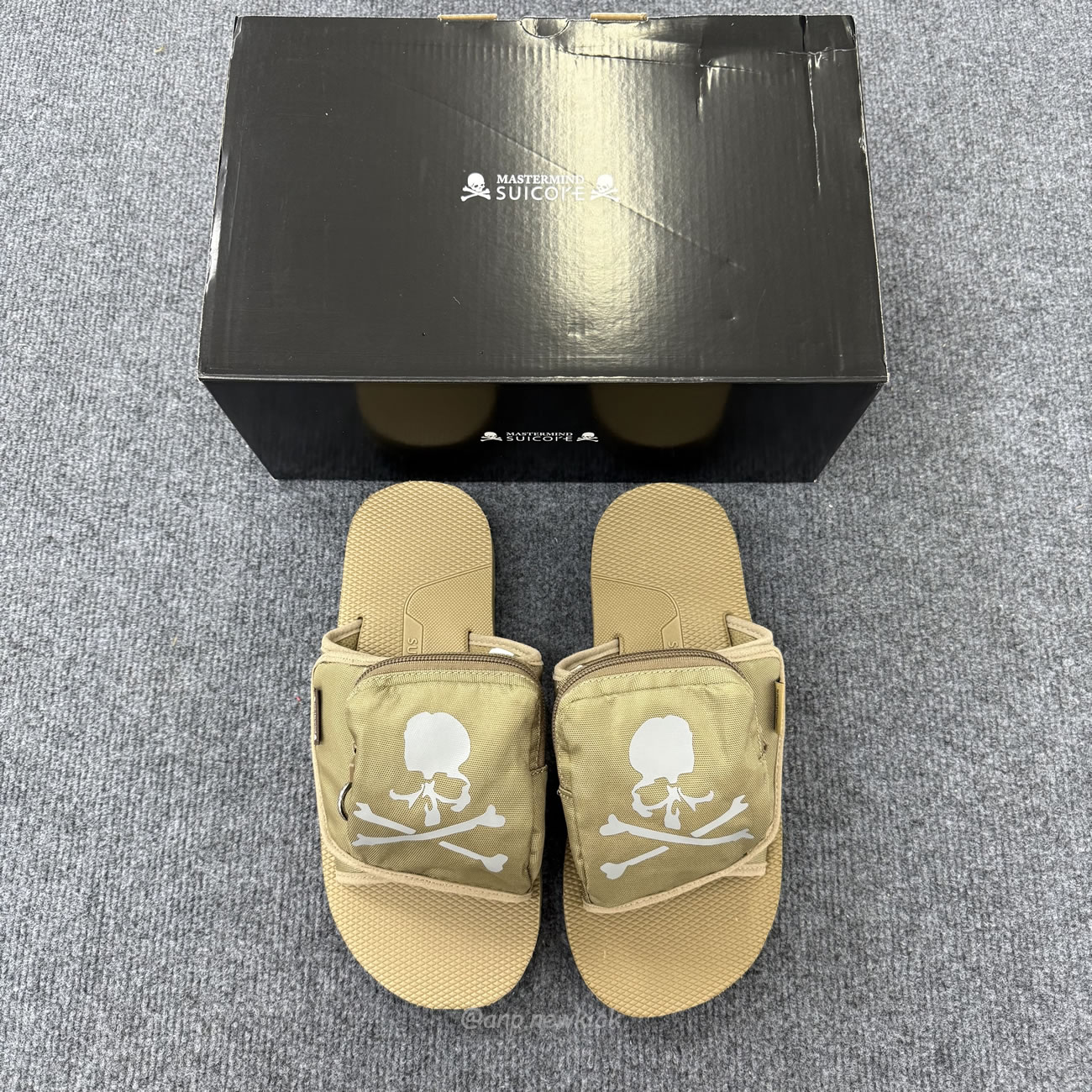Suicoke X Mastermind Japan Reflective Sandals (3) - www.newkick.vip